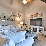 Resort Condo Golf And Pond View, Walk To Beach