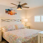 Salty Seas Gulf Front Oasis - New To Market Rates