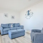 Captain\'S Quarters At Green Reef Townhomes