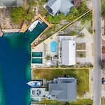 Destin Beach House - Happy Harbor House By Panhandle Getaways