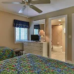 Destin Towers 111 - Beach Front 2 Bedroom Condo In Destin