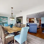 Navigator\'S Nest At Green Reef Townhomes