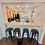 5177 Beachwalk