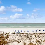 Pelican Beach Resort 304