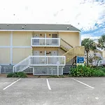 Sandpiper Cove 8239 Newly Remodeled Short Walk To The Beach