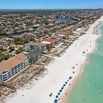 Cabana Club 406
