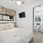 Palms Of Destin By Panhandle Getaways
