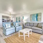 Beach House Condominiums B105 - Beachfront With Pool, Wifi, & Beach Service