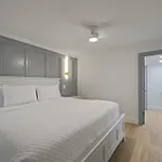 New Listing! Just Renovated! 1Br 2Ba Condo!