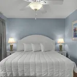 Blue Surf Townhomes 04 By Newman-Dailey