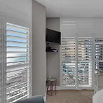 Jade East Towers 1050 By Newman-Dailey