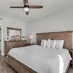 Jade East Towers 1230 By Newman-Dailey