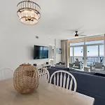 Jade East Towers 1230 By Newman-Dailey