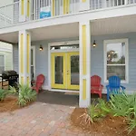 Deja Blue Pool Front Pet Friendly