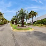 Pelican Beach Resort III