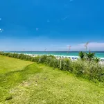 Beach House Condominiums B101 - Beachfront With Pool, Wifi, & Beach Service
