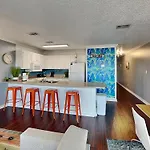 Island Home 304