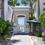 Paradise Palms With Heated Pool And Private Beach