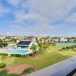 Airy Destin Condo With Pool - Walk To Private Beach!