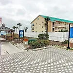 Grand Caribbean West 111- Just Beach It