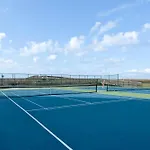 Holiday Surf And Racquet Club 412