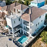 Sand Castle Casa