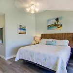 2 B, Three Bedroom Townhome