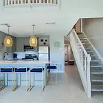 7F Nama-Stay