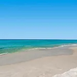 Dolphin Point #401C