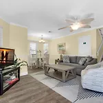 Aloha Cottage