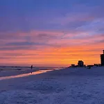 5109 Beachwalk