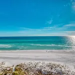 Beach House Condominiums B604 - Beachfront With Pool, Wifi, & Beach Service