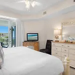 The Crescent 205