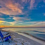 2 Bed Destin Condo Private Beach Access Laundry Fitness Game Room