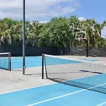 2 Bed Destin Condo Private Beach Access Laundry Fitness Game Room