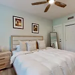 Baytowne Wharf - Observation Point North #555