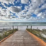 Cozy Destin Studio With Shared Pools And Beach Access!