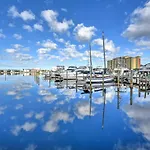 Cozy Destin Studio With Shared Pools And Beach Access!
