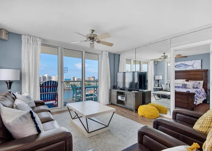 Pelican Beach Terrace 807