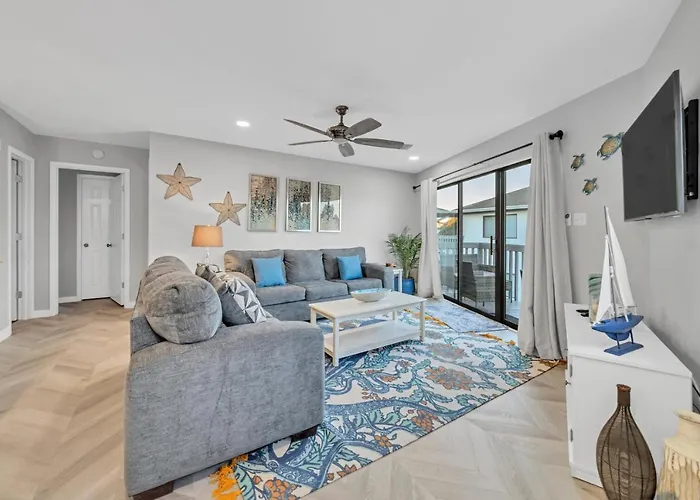 Crystal Village II 6B - Close To The Beach 2Bd 2Ba