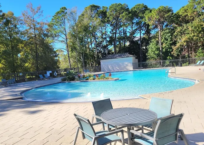 Augusta Village 530