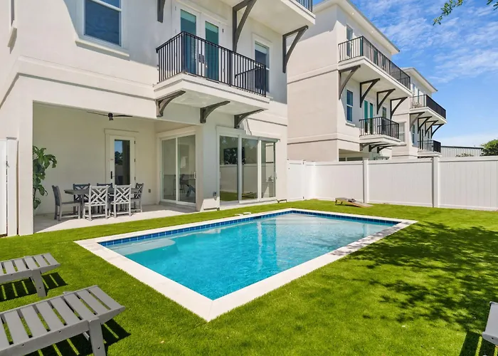 Endless Summer Estate With Golf Cart And Game Room