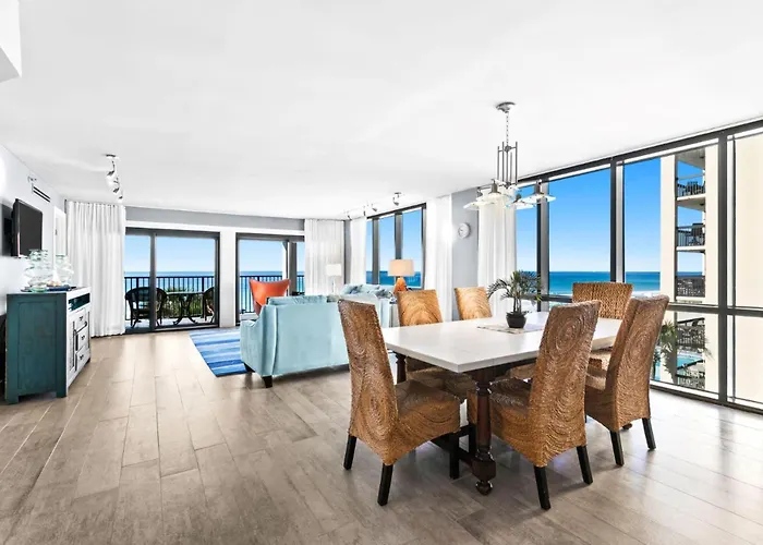 Emerald Towers 0406