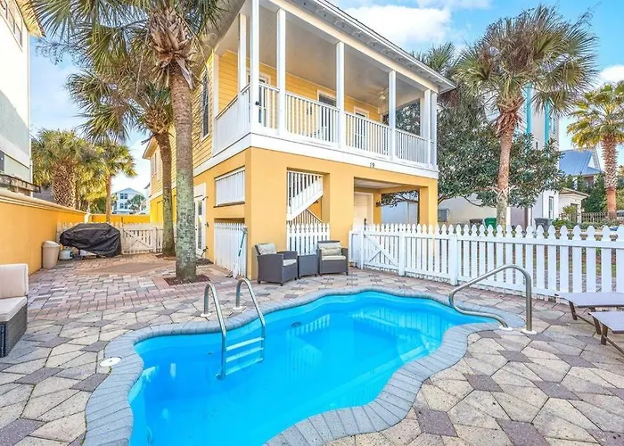 Frangista Hideaway