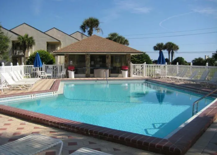 Blue Surf Townhomes 04 By Newman-Dailey