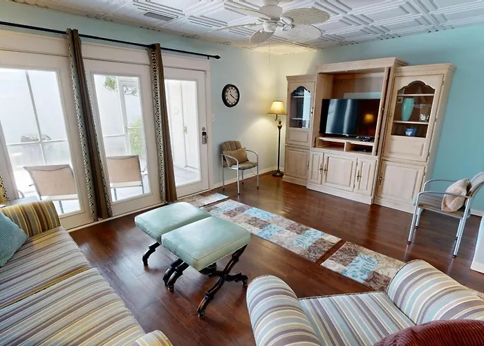 Misty Cove 113- By Holiday Isle Properties