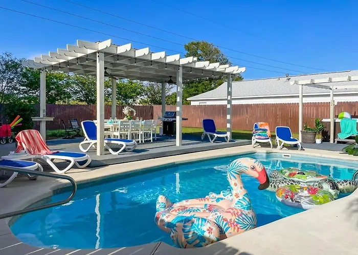 Seas The Moment Pool & Hot Tub Golf Cart Deals