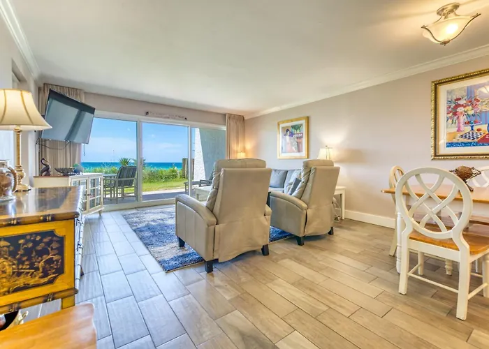 Beach House Condominiums B101 - Beachfront With Pool, Wifi, & Beach Service