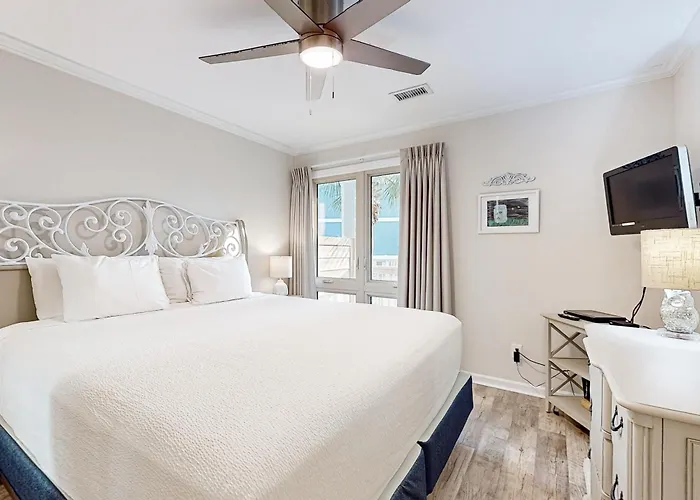 Seascape Lakefront Villas 232