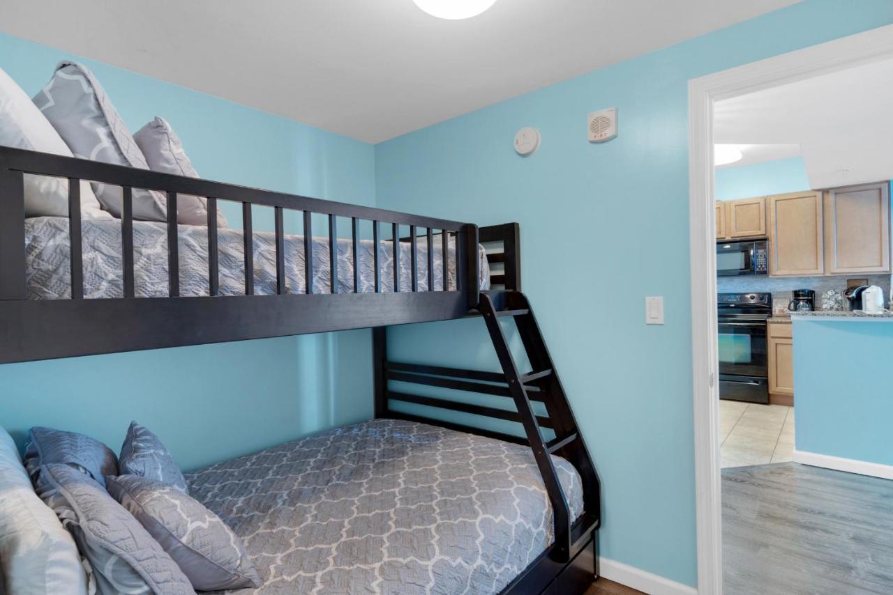 Apartment Palms #2613 Jr. 2br *